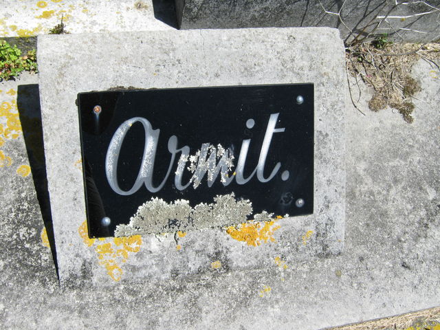 0100v018