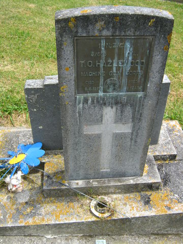 03lawn071