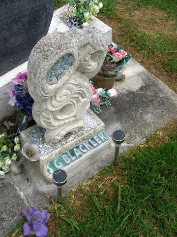 03lawn598